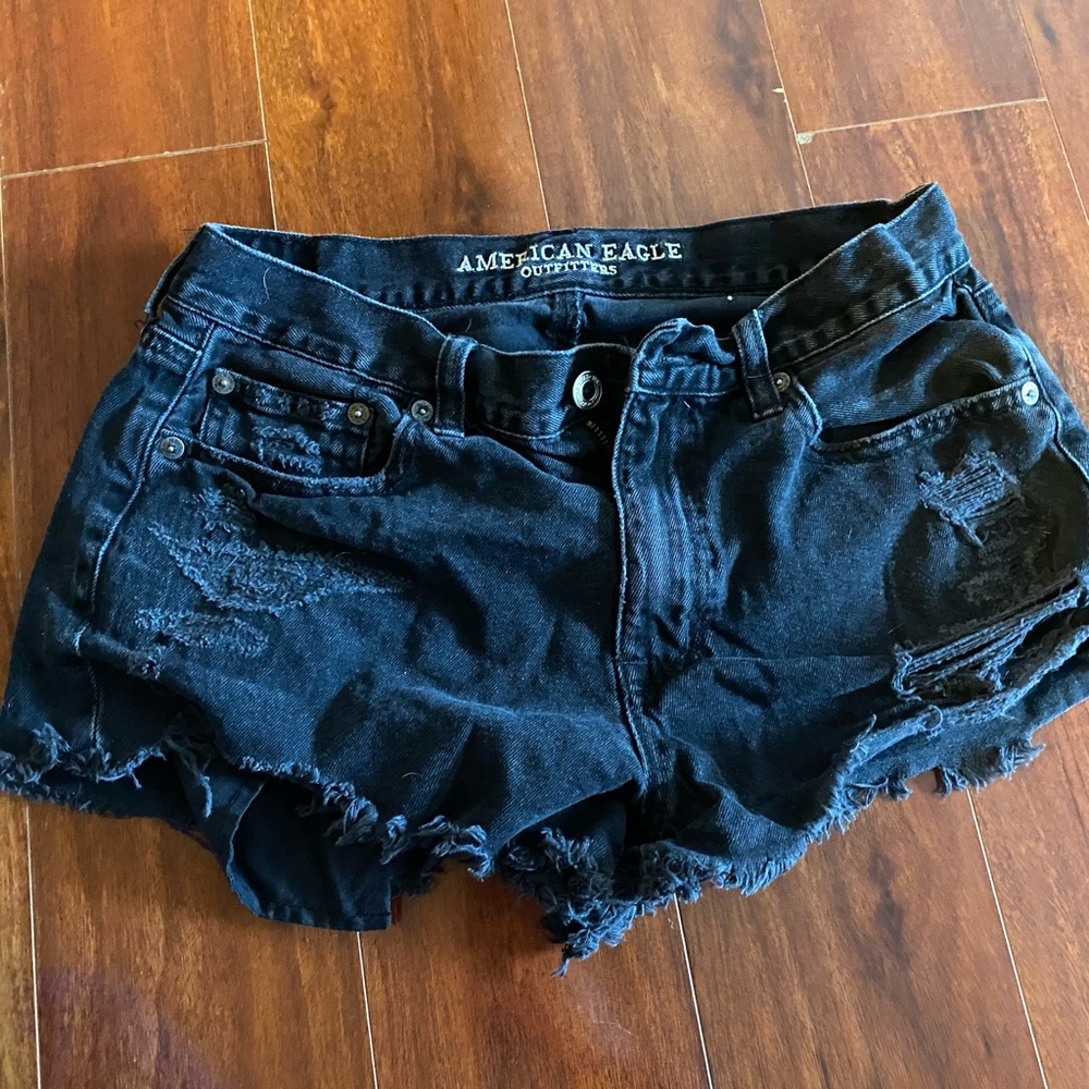 American Eagle Outfitters Black Distressed Women's Shorts